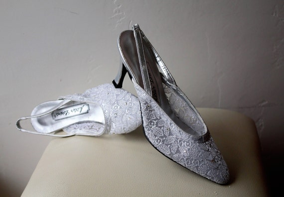 Lace Wedding Shoes Rhinestone Trim Cinderella Dre… - image 2