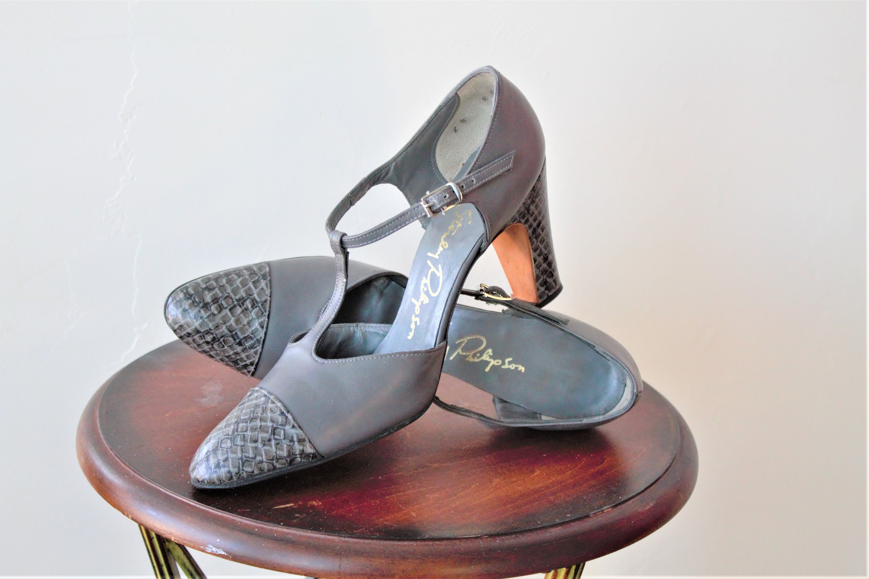 Dove grey heels deals