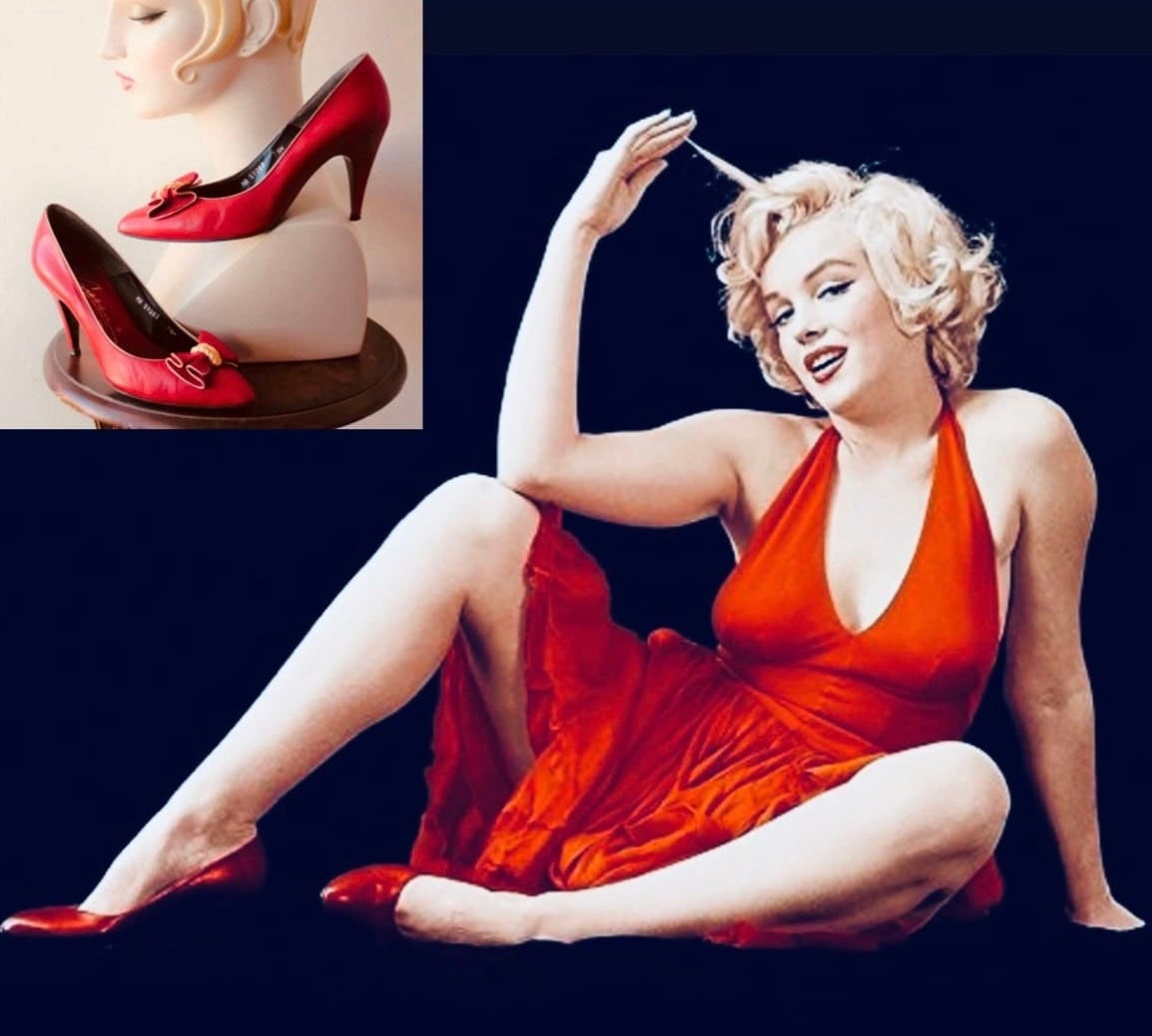 Marilyn Monroe legs and high heels Tote Bag
