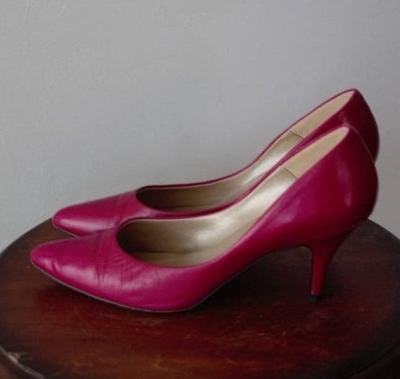 HIDESHINE Genuine Leather Casual Wedges Heels Sandal For Women's  (Black)HS00037 at Rs 339/pair | Heel Wedges in Kolkata | ID: 23110236288