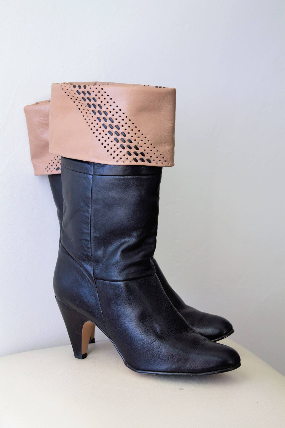 80's Black Boots Women Leather Boots Biege Cuffs Ankle Etsy