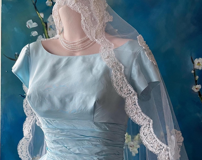 Featured listing image: Spanish Mantilla Wedding Bridal Veil White Lace Edge Veil Princess Bride Pearl Beads Bride Headband Halo Crown 88 in Church Chapel Cathedral