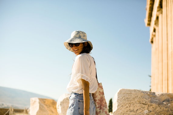 Fashion Bucket Hat for Women, Toile De Jouy Accessories