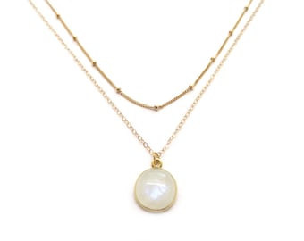 Gold Moonstone Layer Necklace, Dainty Moonstone Necklace, Moonstone Gold Chain, Moonstone Pendant, Delicate Moonstone, Rainbow Moonstone