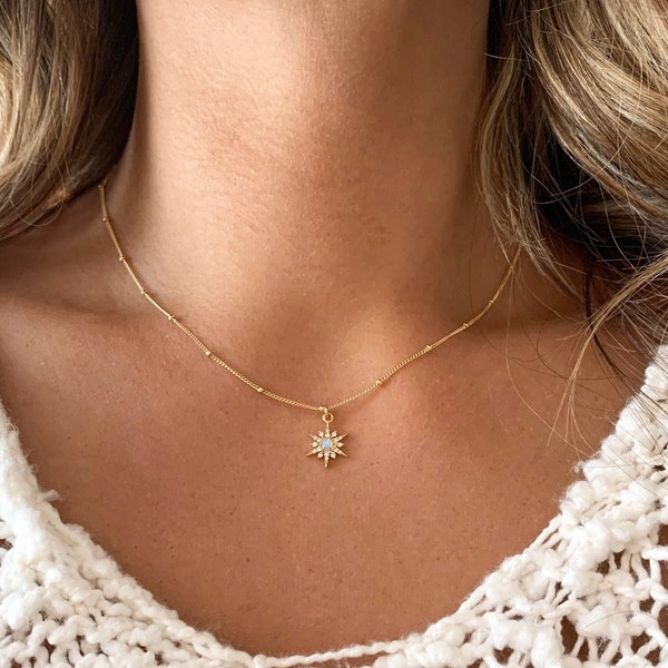 Tiny Star Opal Necklace, Gold Opal Pendant, Dainty Opal Star Necklace, Delicate Opal, Gold Pendant Necklace, Minimal Necklace