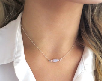 Silver Moonstone Necklace, Small Moonstone Choker Necklace, June Birthstone Necklace, Moonstone Jewelry, Dainty Moonstone, Simple Moonstone