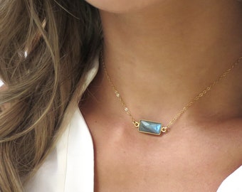 Gold Labradorite Necklace Gold, Dainty Labradorite Pendant, Labradorite Jewelry, Blue Flash Labradorite Small Labradorite Necklace for Women