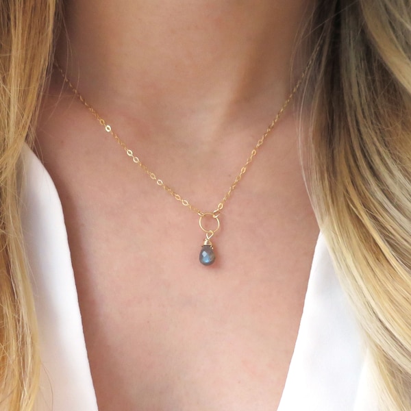 Dainty Labradorite Necklace, Small Labradorite Pendant, Simple Labradorite Jewelry, Labradorite Teardrop Necklace, Dainty Gold Labradorite