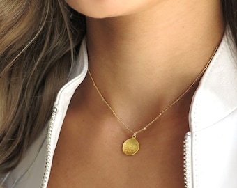 Gold Coin Necklace, Simple Coin Pendant, Gold Coin Jewelry, Dainty Coin, Satellite Chain, Everyday Necklace, Simple Gold Necklace