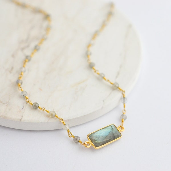 Gold Labradorite Necklace Gold, Dainty Labradorite Pendant, Labradorite Jewelry, Blue Flash Labradorite Small Labradorite Necklace for Women