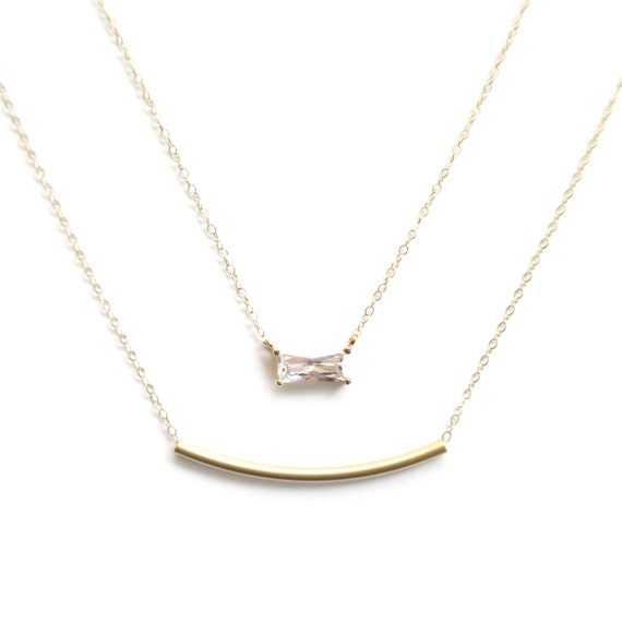 Bezel Diamond Pendant and Gold Bar Layer Necklace