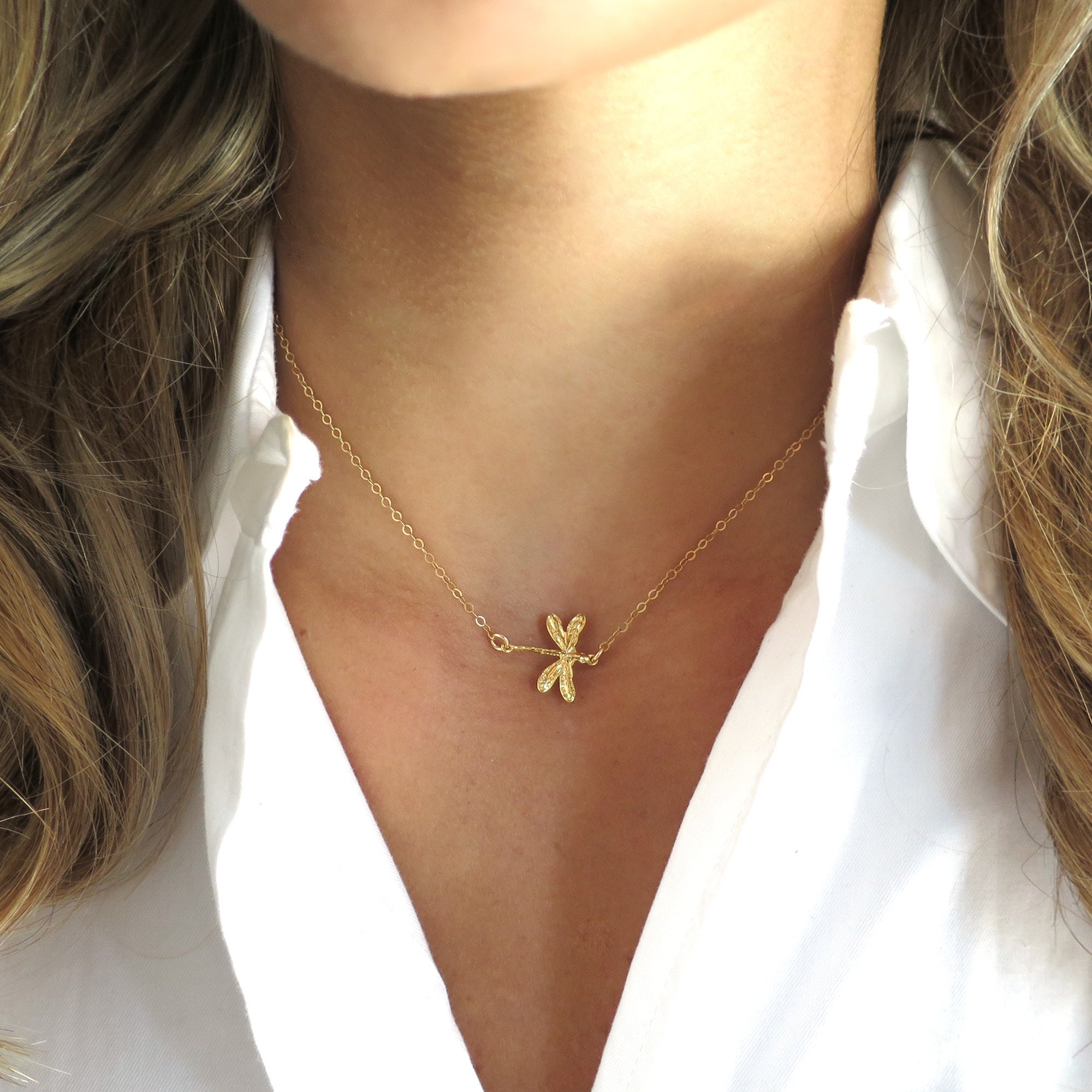 Dragonfly pendant hotsell gold