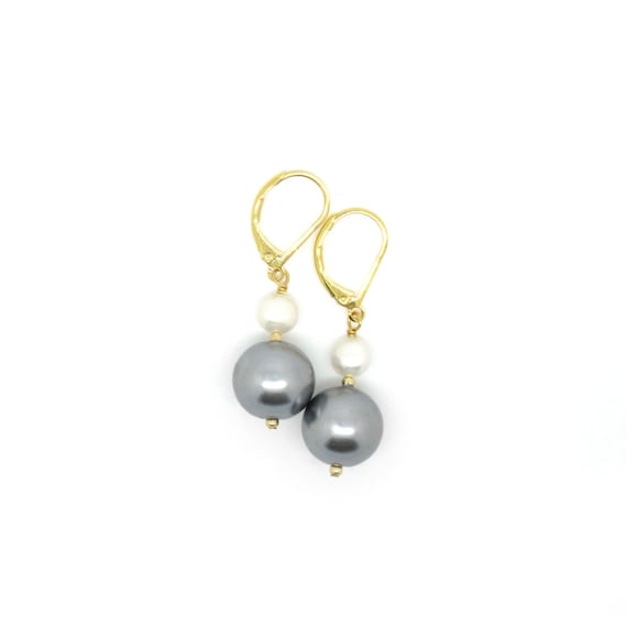 Gray Pearl Earrings