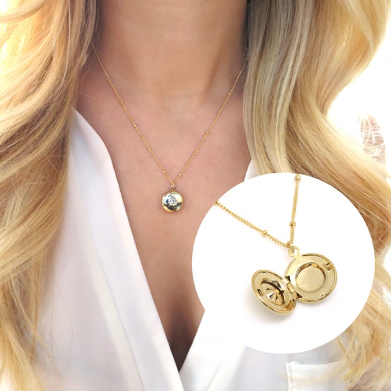 Small Gold Locket Necklace Small Locket Pendant Dainty Locket