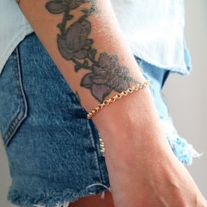 Dainty Gold Bracelet, Gold Chain Bracelet, Fitted Gold Bracelet, Stacking Bracelet Gold, Simple Gold Bracelet for Women, Bridesmaid Bracelet
