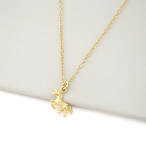 Gold Unicorn Necklace Tiny Unicorn Pendant Small Unicorn - Etsy