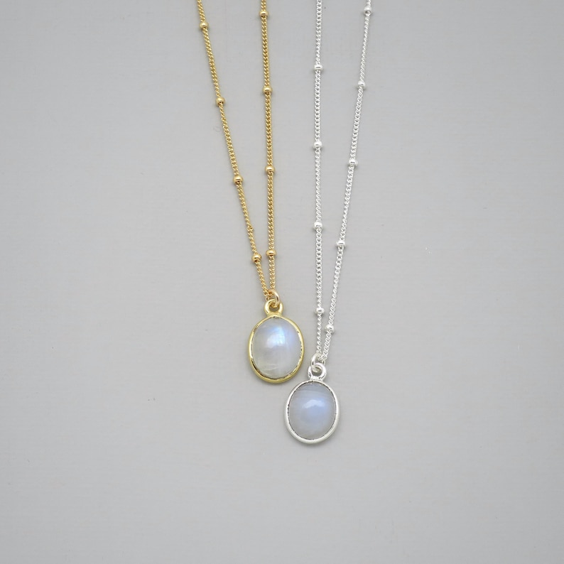 Regnbågsmånstenshalsband, månstenshänge, satellitkedja, satellitsmycken, 14k guldfyllt halsband, elegant guldhalsband, daggdroppe bild 3