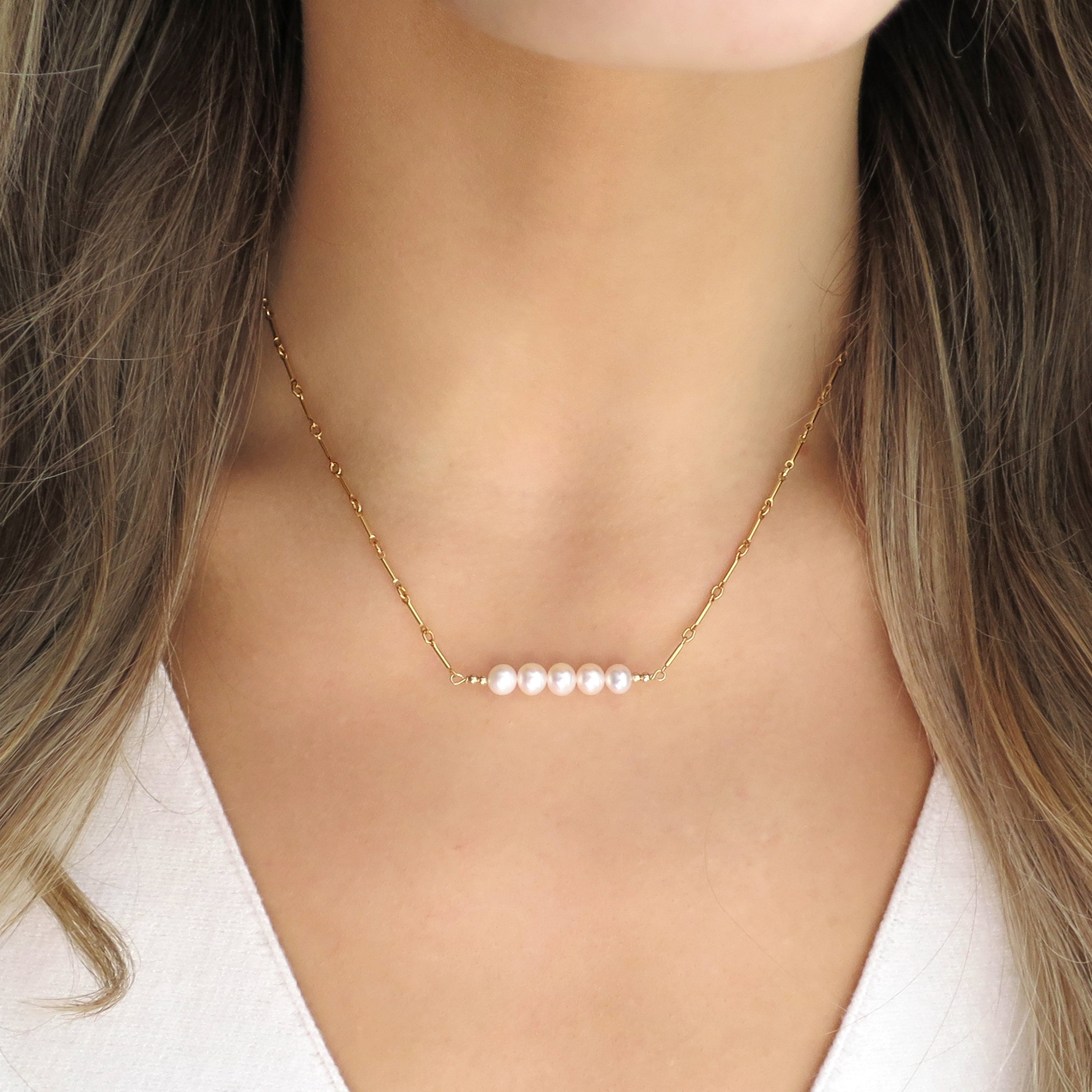 Pearl bar deals necklace