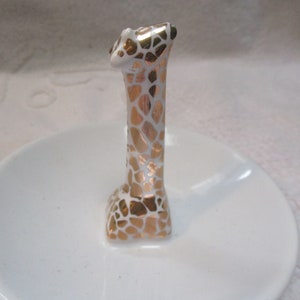 Giraffe Ring Holder