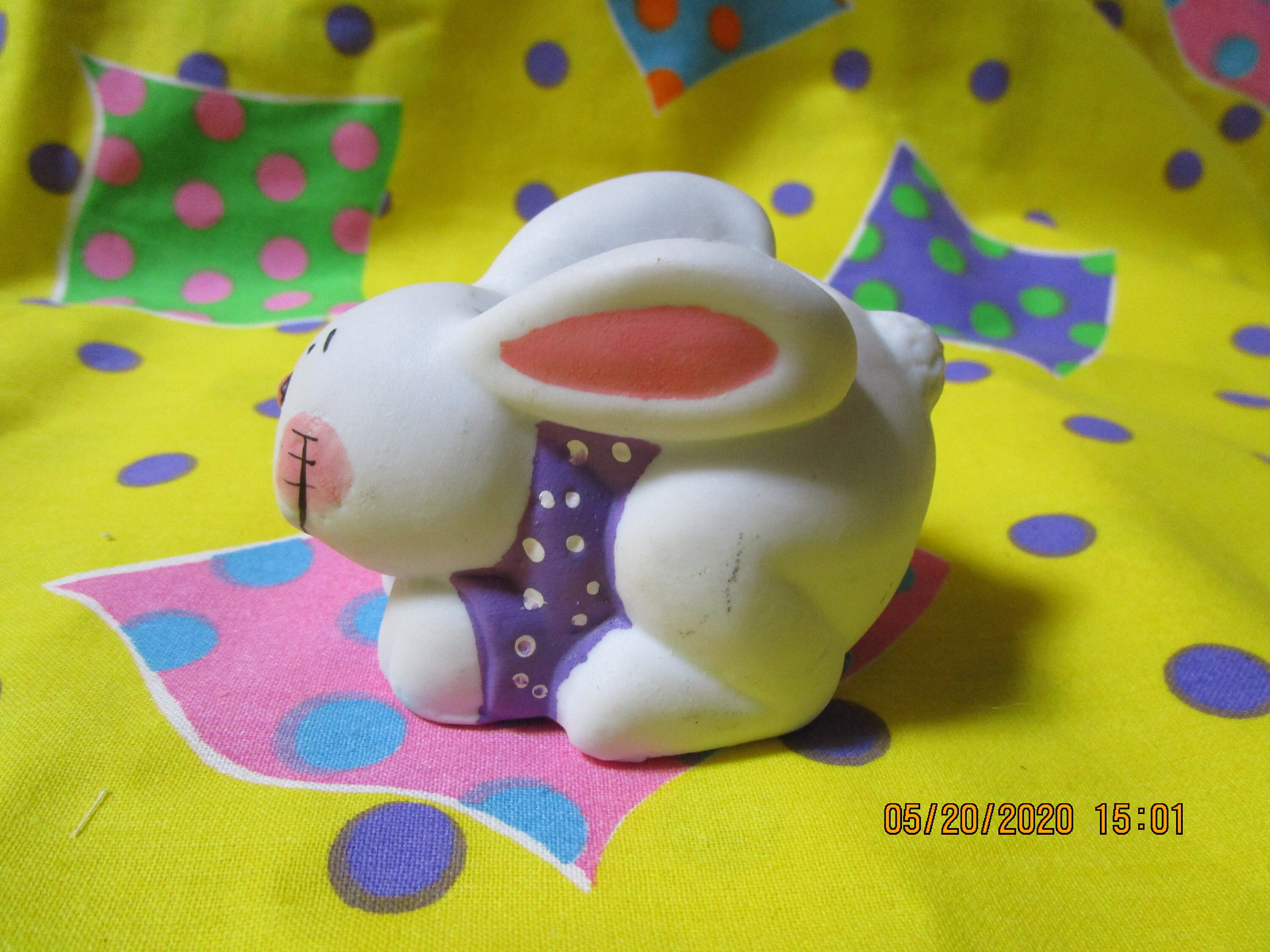 ヴィンテージの悲しい小さなウサギ！ - Etsy 日本