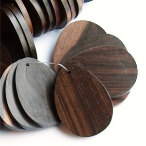 Wood Pendant (10 pce), Flat Teardrop 30x40mm, Tiger Ebony -10 Pieces (WDTDF-40TE)