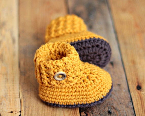 baby woolen shoes