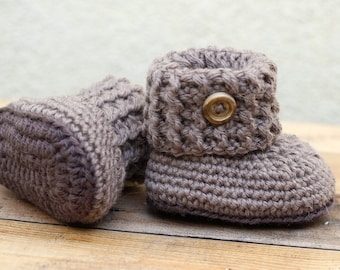 Brown baby booties, baby shoes,  100% woolen baby socks, woolen baby booties, woolen shoes, handmade baby booties