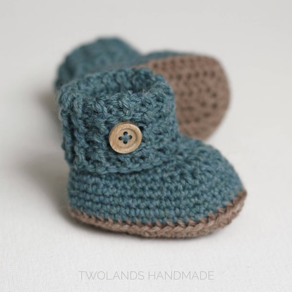 100%woolen baby shoes, crochet baby booties, baby shower gift, wool baby slippers, wool baby booties, wolle babyschuhe, gender reveal