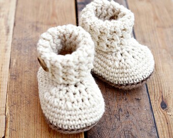 Naturel white, baby shoes, woolen baby shoes, woolen baby socks, woolen  baby booties, woolen baby socks
