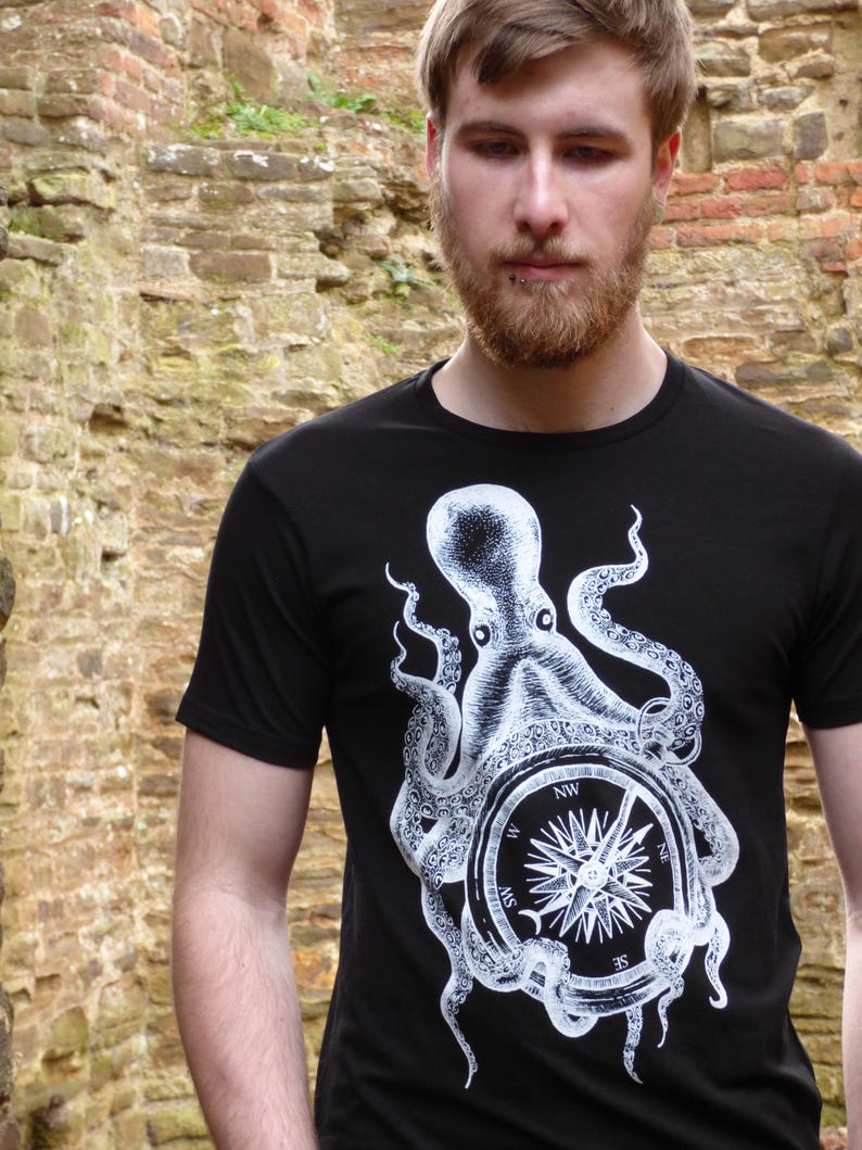 Unisex Lost at Sea T-shirt With Octopus and Compass Print | Etsy UK