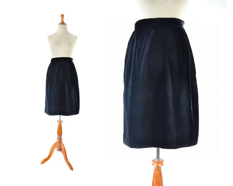 Size XS Womens Black Velvet Skirt a Line Knee Length Petite | Etsy