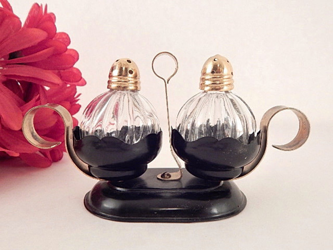 Salt and Pepper Shakers Elegant Clear Glass Gold Metal Caps Etsy