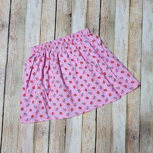 Strawberry skirt fabric skirt birthday girls clothing strawberries party accessories girls skirts teen skirt