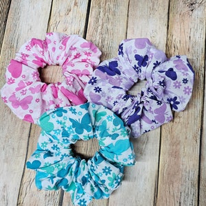Butterfly scrunchie spring hair accessory pink blue purple butterflies