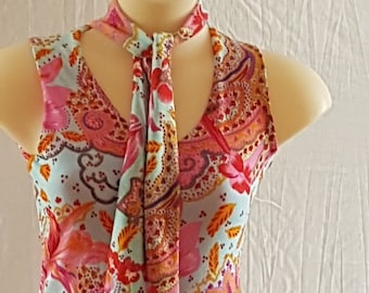 Vintage 70s  pink/aqua paisley print ladies stretch top with tie front