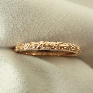 Thin Antique Carved Flower Wedding Band with Milgrain 2mm Wide 18k Solid Rose Gold Vintage / Antique Style Size 6.25 Ready to Ship