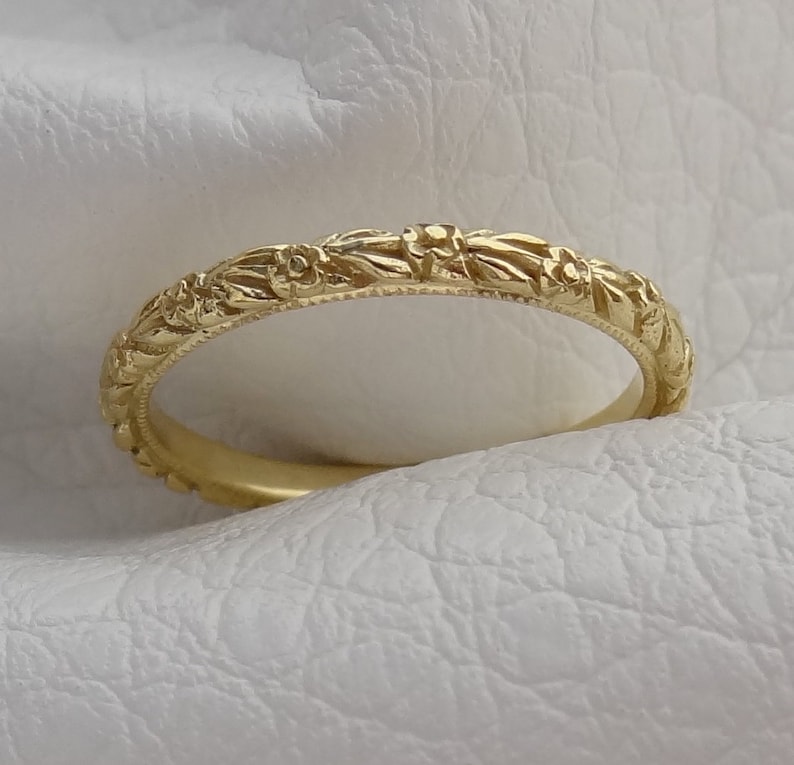 Thin Antique Carved Flower Wedding Band with Milgrain 2mm wide 14k Solid Yellow Gold Original Vintage / Antique Style image 1