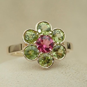 Pink Tourmaline & Green Peridot Cluster and Wheat Pattern Band 14k Yellow Gold Engagement / Birthstone Ring, 1-2 days processing time