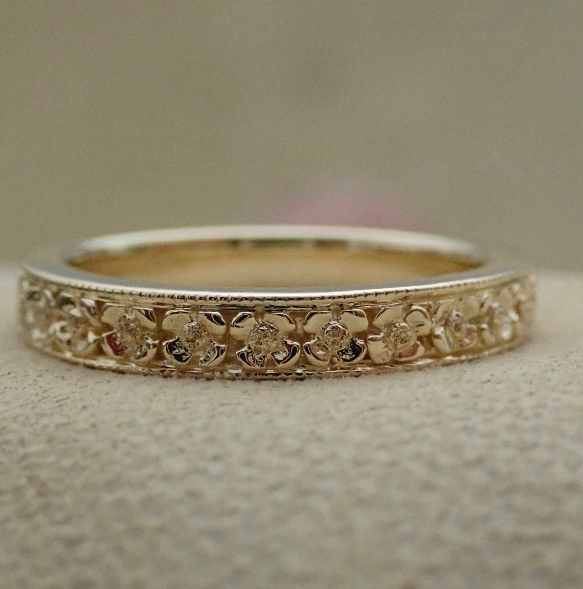 Carved Floral 14k Yellow Gold Wedding Band: Vintage Style Ring - Etsy