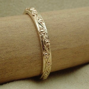 Thin Antique Carved Flower / Vine Wedding Band with Milgrain 2.4 mm wide 14k Solid Yellow Gold Original Vintage / Antique Style