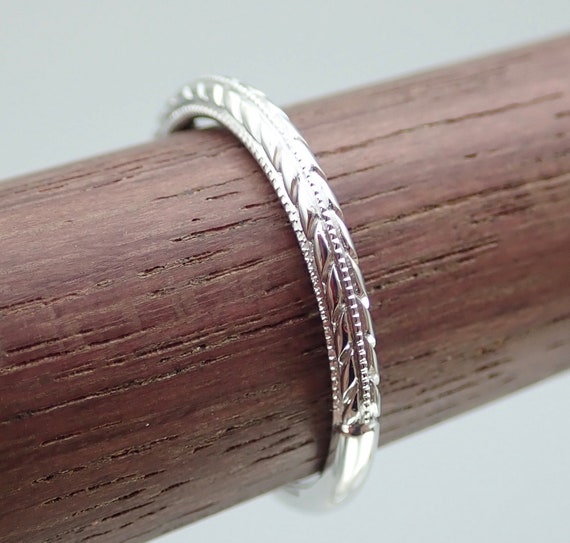 JR Wood /& Sons 18k Art Deco wedding ring white gold wheat patterned eternity band Size 4.5 1920 1930 vintage antique thin stacking ring