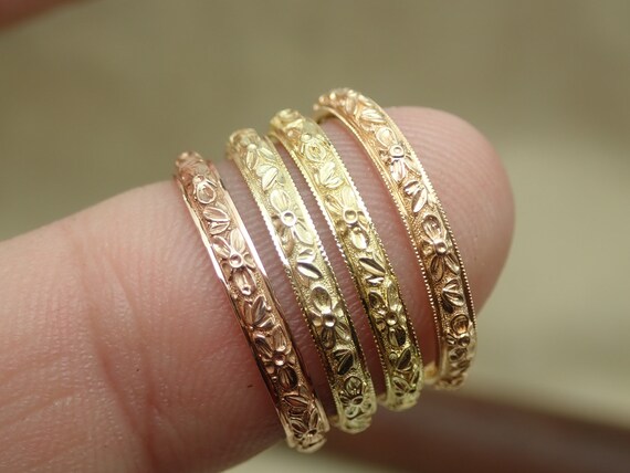 14K Rose Gold 3mm Wide Etched Sparkling Eternity Wedding Band - Size 6.25 14K Rose Gold 3mm Wide Etched Sparkling Eternity Wedding Band - Size 6.25