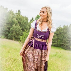 Couture Bavarian Dress Rajani SINGLEPIECE image 1