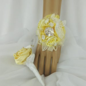 Yellow Wrist Corsage-Yellow and white Prom Corsage-Yellow Wedding Keepsake corsage-Bridal Corsage-Homecoming-Beauty & Beast-Set Available