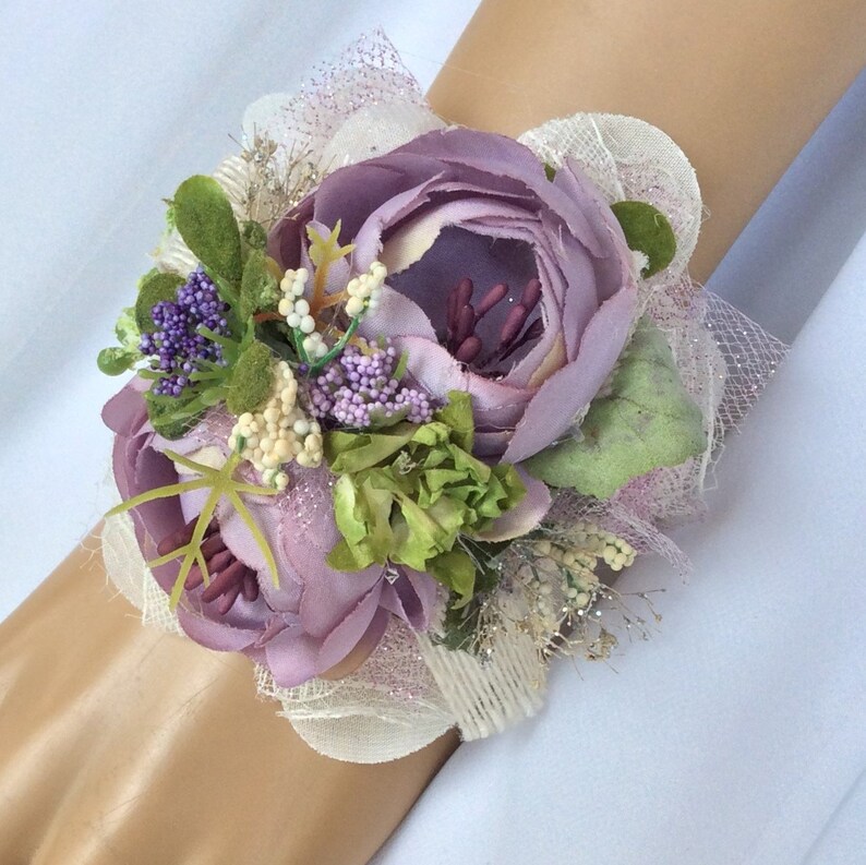Lilac Purple Flowers Wrist Corsage Set Lavender Corsage Silk Etsy