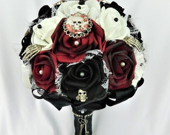 Gothic Wedding Bridal Bouquet-Bride-Bridal Wedding Flowers-Black White Red Bouquet Flowers-Fantasy Wedding-Skull Bouquet Victorian Gothic