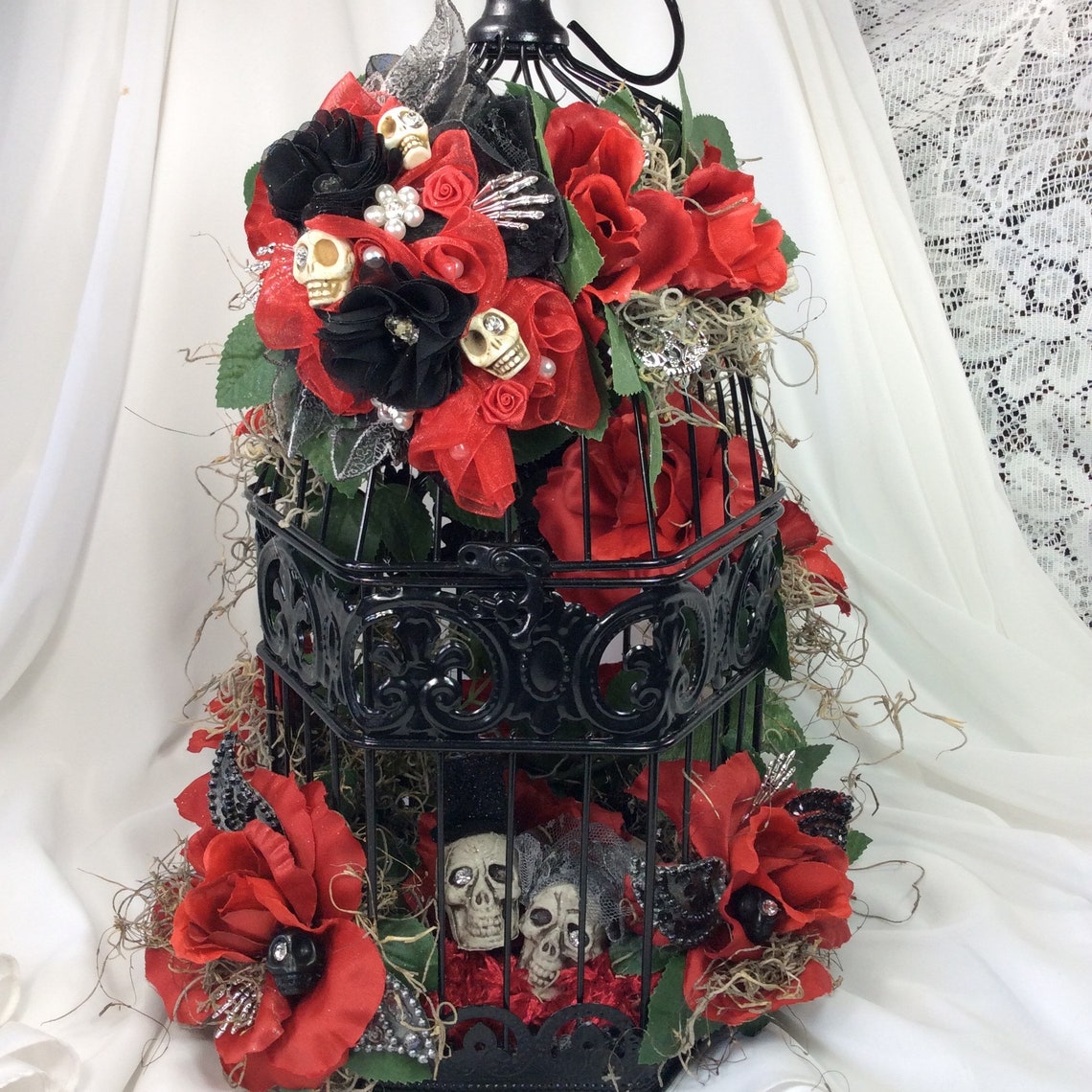 Gothic Wedding Table Decorbridegroom Skullsdark Wedding Etsy