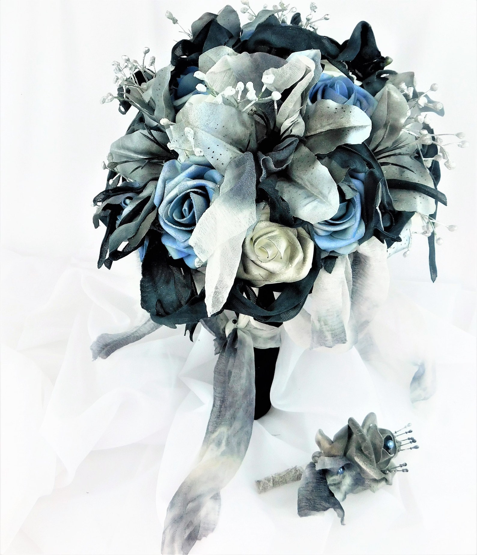 Corpse Bride Dark Wedding Bouquetgothic Bridal Wedding Bride Etsy