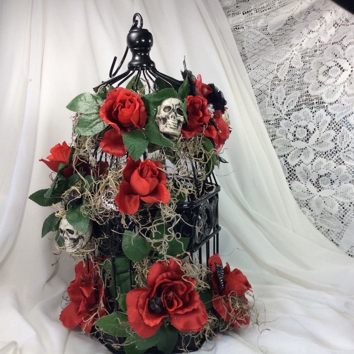 Gothic Wedding Table Decor-bride-groom Skulls-dark Wedding - Etsy