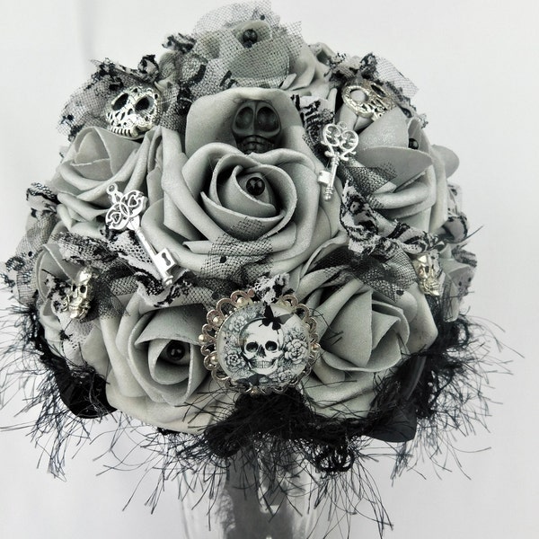 Dark Wedding Bridal Bouquet Flowers-Pewter-Gray-Black Bouquet-Gothic Halloween-Fantasy Wedding Skulls/ Roses Wedding Bride Flower Bouquet